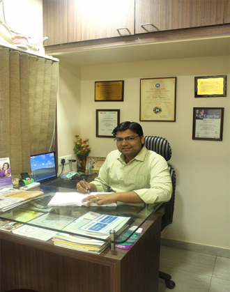 dr-pratik-agrawal